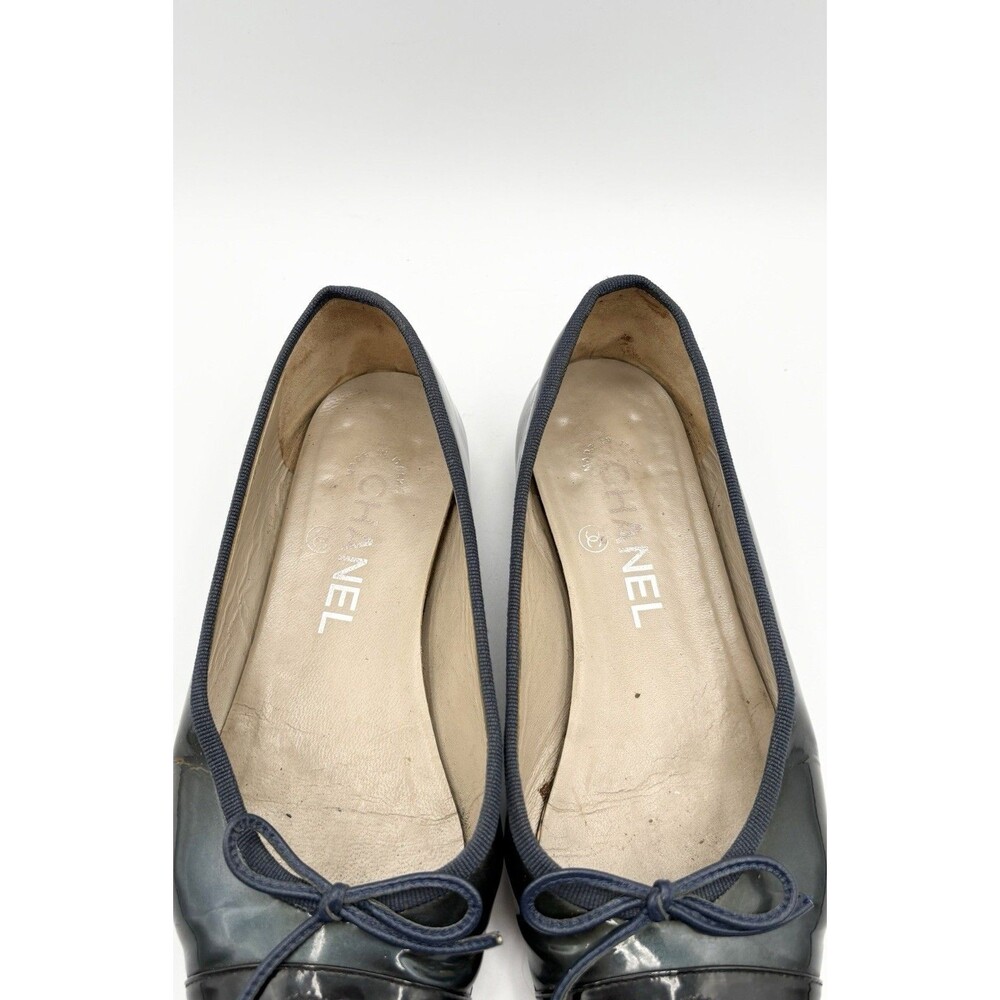 Chanel Blue & Black Patent Leather Ballet Flats Bow Accent Size EU 35.5 - Picture 6 of 16